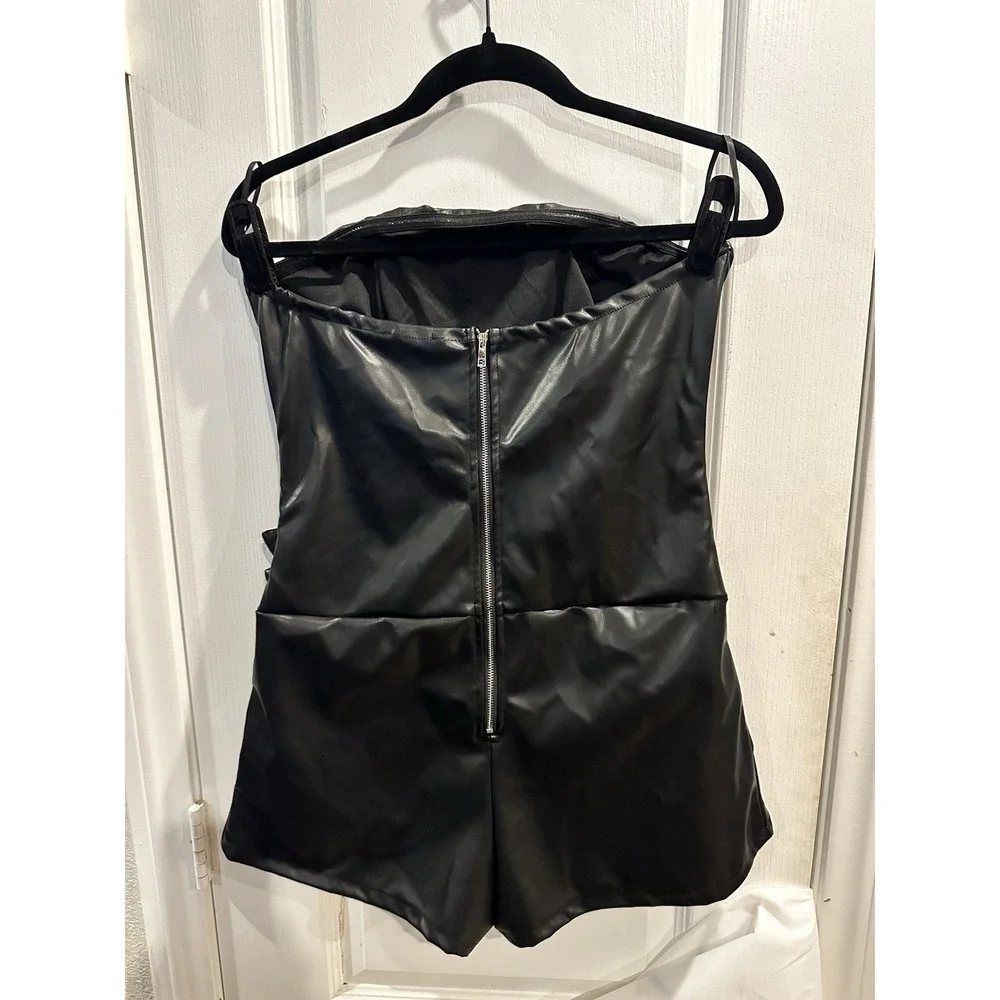 Fashion Nova‎ Faux Leather Strapless Romper Black Buckle Detail Size L